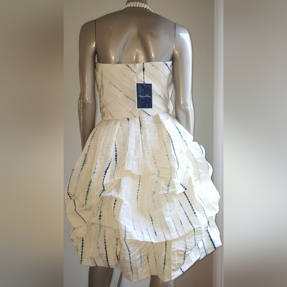 ◇$3,690 OSCAR DE LA RENTA STUNNING IVORY BLUE BUBBLE RUNWAY DRESS M 8 - Picture 6 of 11